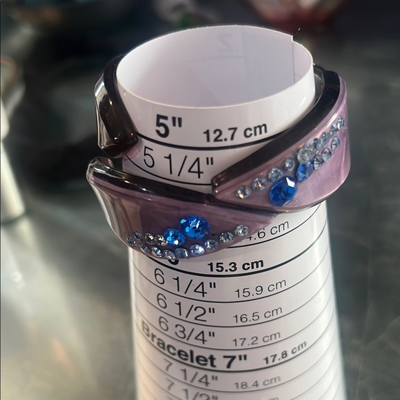 Vintage Jewelry - Vintage Purple and Blue Gemstone clamper